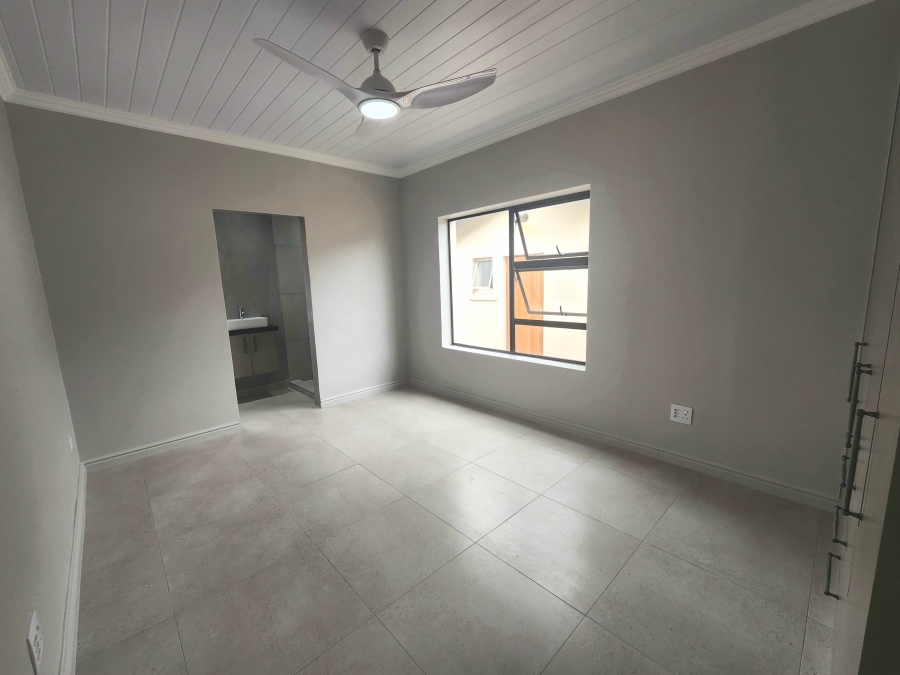 3 Bedroom Property for Sale in Hartenbos Central Western Cape